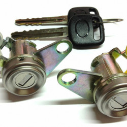 ΑΦΑΛΟΣ ΠΟΡΤΑΣ TOYOTA COROLLA ΑΕ100 93-96 (ΖΕΥΓΟΣ)