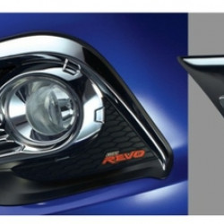 ΔΙΑΚΟΣΜΗΤΙΚΟ ΠΡΟΒΟΛΕΩΝ TOYOTA HILUX REVO 15- (ΣΕΤ)