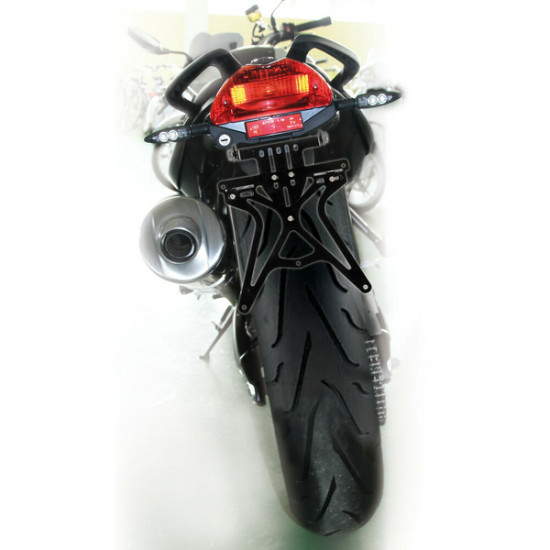 Lampa ΒΑΣΗ ΣΤΗΡΙΞΗΣ ΠΙΝΑΚΙΔΑΣ ΜΗΧΑΝΗΣ AERO-X ΑΝΑΔΙΠΛΟΥΜΕΝΗ/ΜΕ ΘΕΣΗ ΓΙΑ ΦΛΑΣ ΜΑΥΡΗ -1ΤΕΜ.