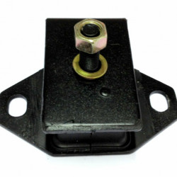 ΒΑΣΗ ΜΗΧΑΝΗΣ TOYOTA HILUX RN25/ RN30/ RN40 1600cc